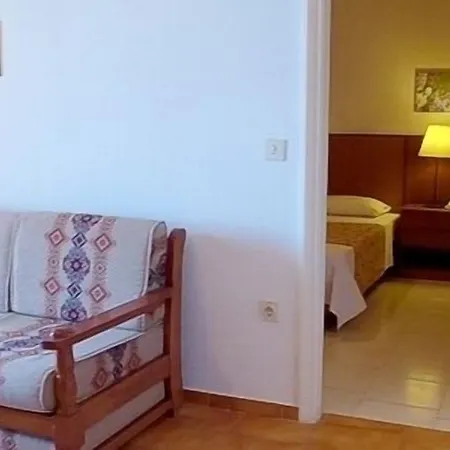 Lejlighedshotel Marou 4*