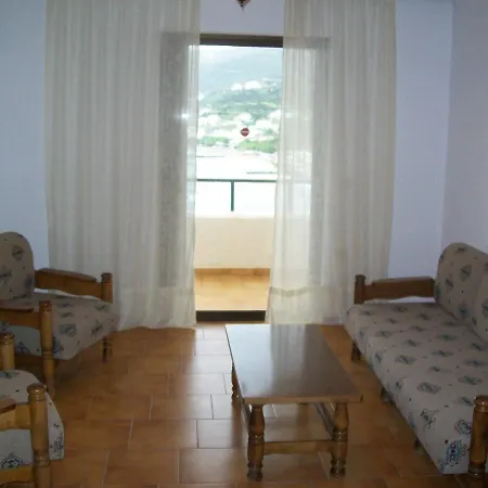 Marou Lejlighedshotel 4*